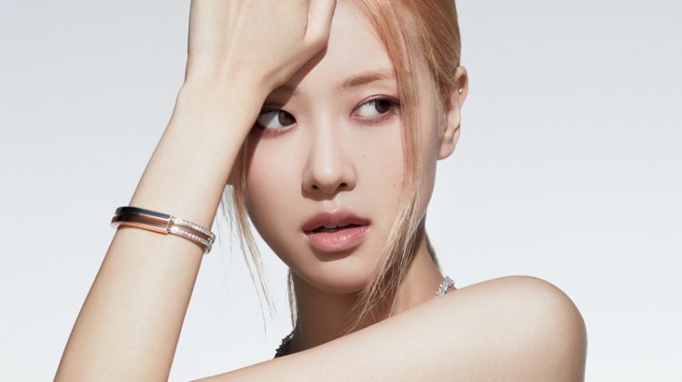 ROSÉ Shines in Tiffany & Co. Tiffany Lock 2023 Collection
