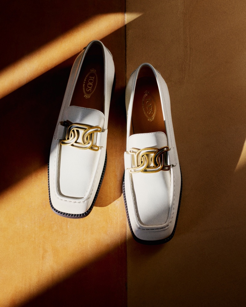 Kate loafers from Tod's pre-spring 2023 collection.