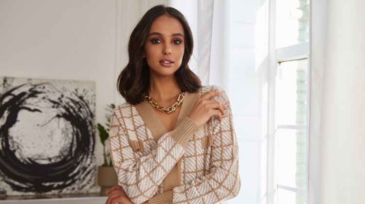 How to Curate an Elegant Jewelry Collection