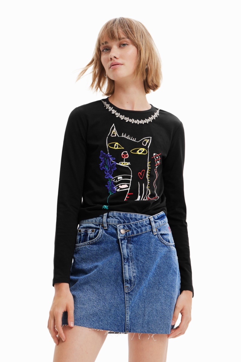 Woman Cat Illustration Tee Long Sleeve Desigual