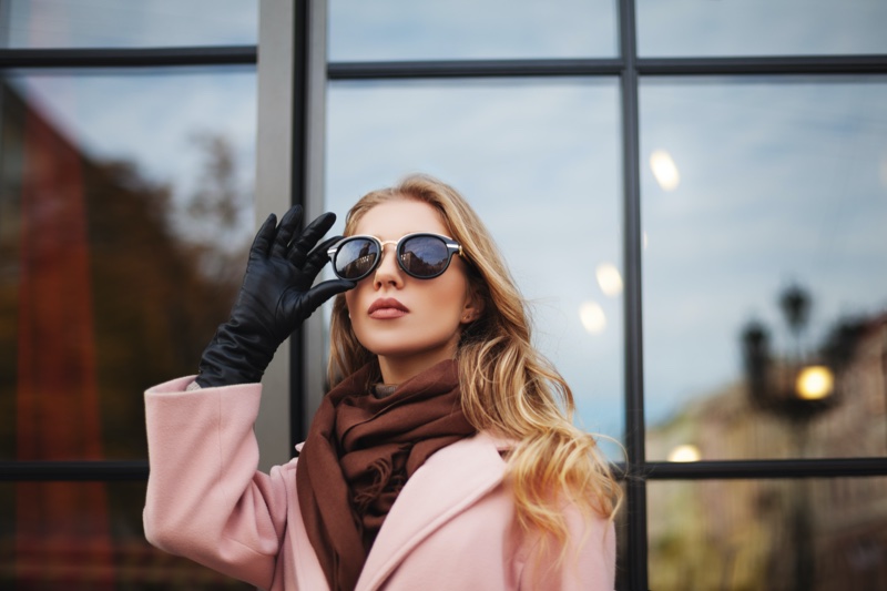 Woman Pink Coat Leather Gloves