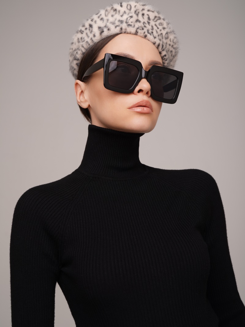Woman Turtleneck Sweater Beret Oversized Sunglasses Seasonal Wardrobe