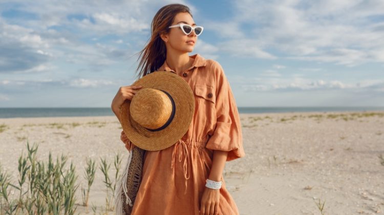 6 Tips for the Perfect Beach Outfit at a Beach Party