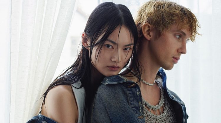 He Cong & Troye Sivan are the Perfect Pair for V China’s Debut Issue