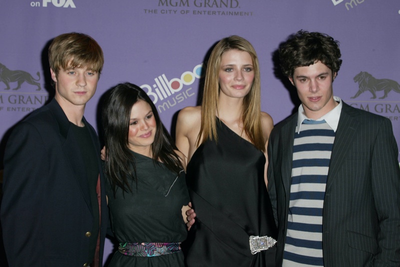 The OC Cast Y2K