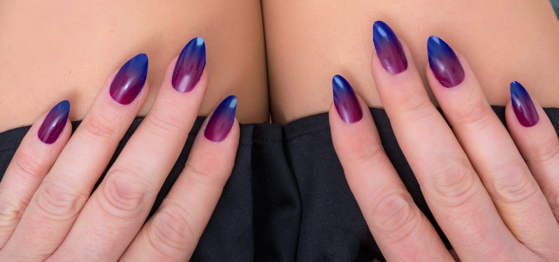 blue and purple ombre nails