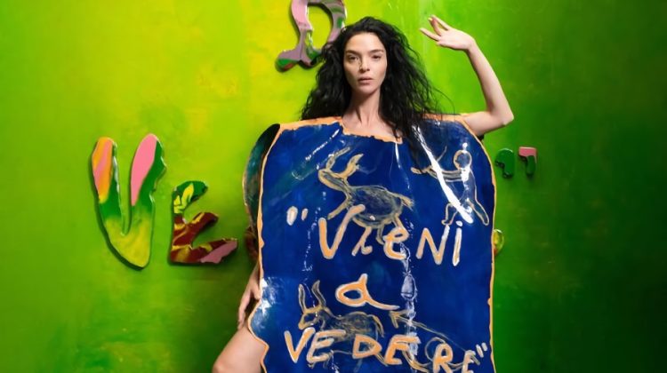 Mariacarla Boscono Strips Down for Bottega Veneta Vieni A Vedere Bottega Veneta Vieni A Vedere 2023 Campaign