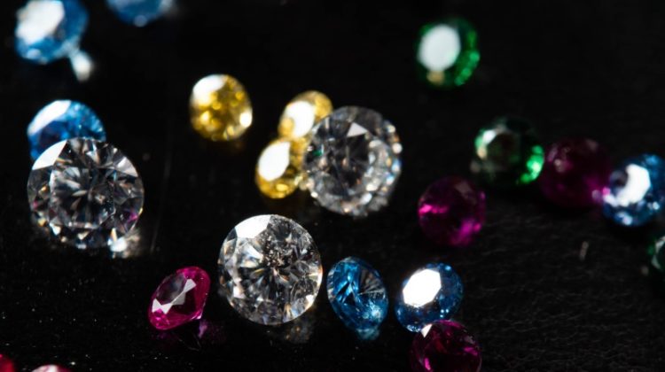 Diamonds vs. Colored Gemstones: Which is the Best Engagement Ring?