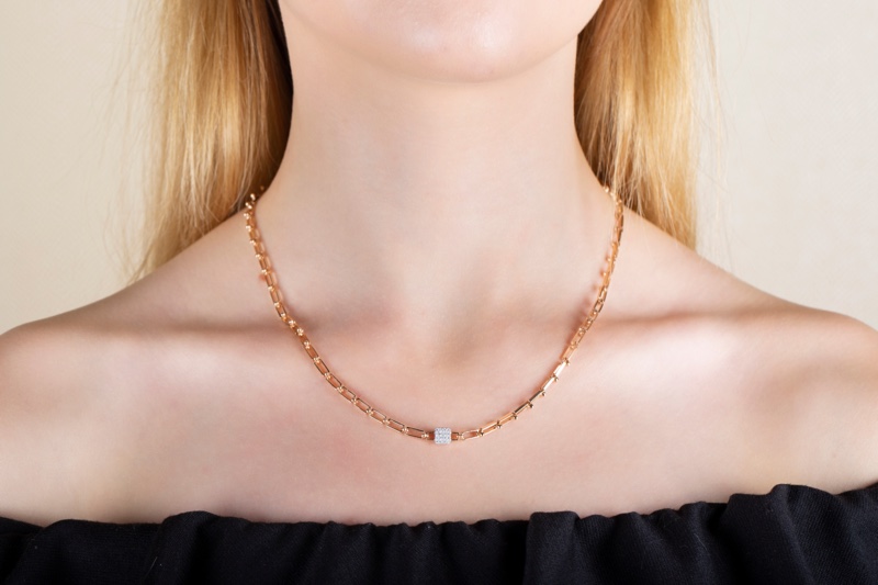 Square Link Chain Necklace