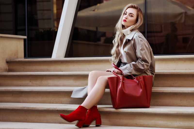 Woman Red Ankle Boots Purse