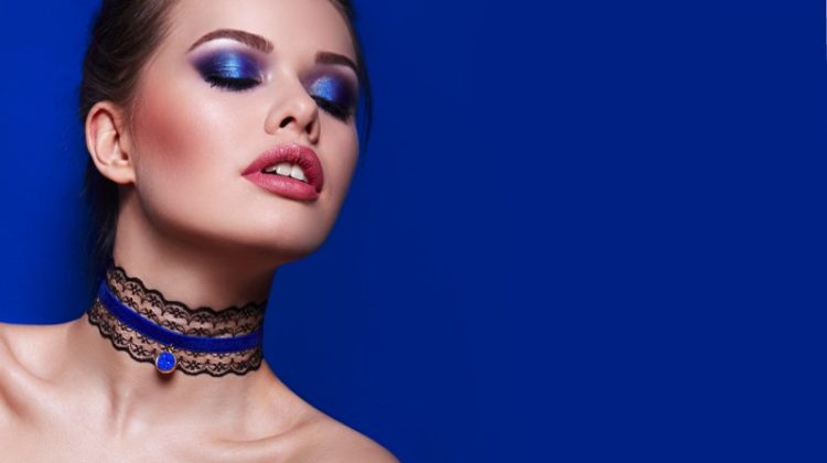 How to Stay Ahead of the Game with 2023 Makeup Trends