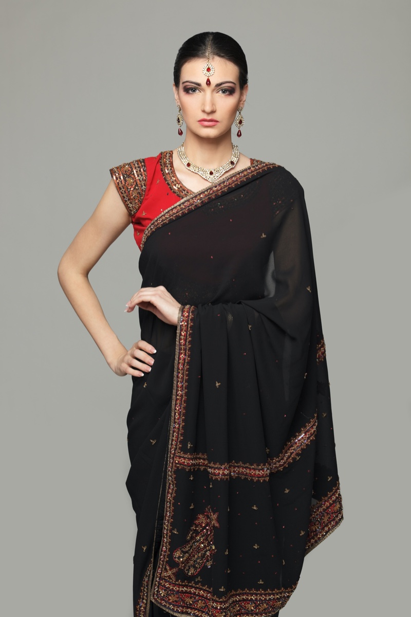 Black Red Saree