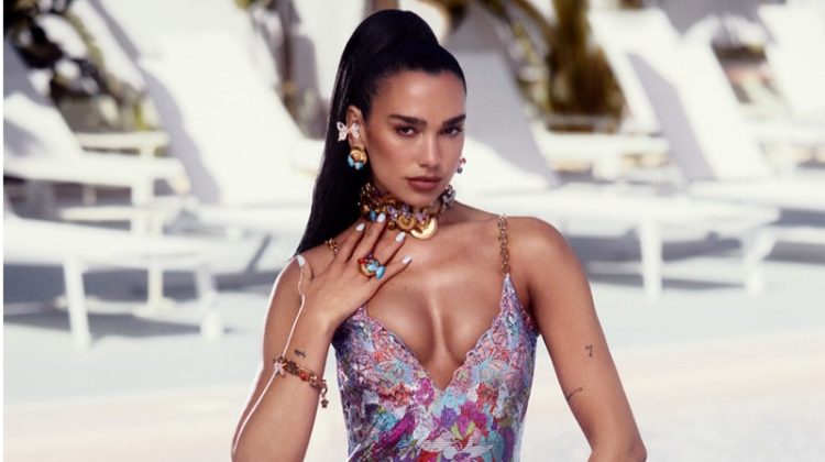 Dua Lipa x Versace La Vacanza 2023: A Glamorous Feast Dua Lipa Versace Sequin Dress 2023