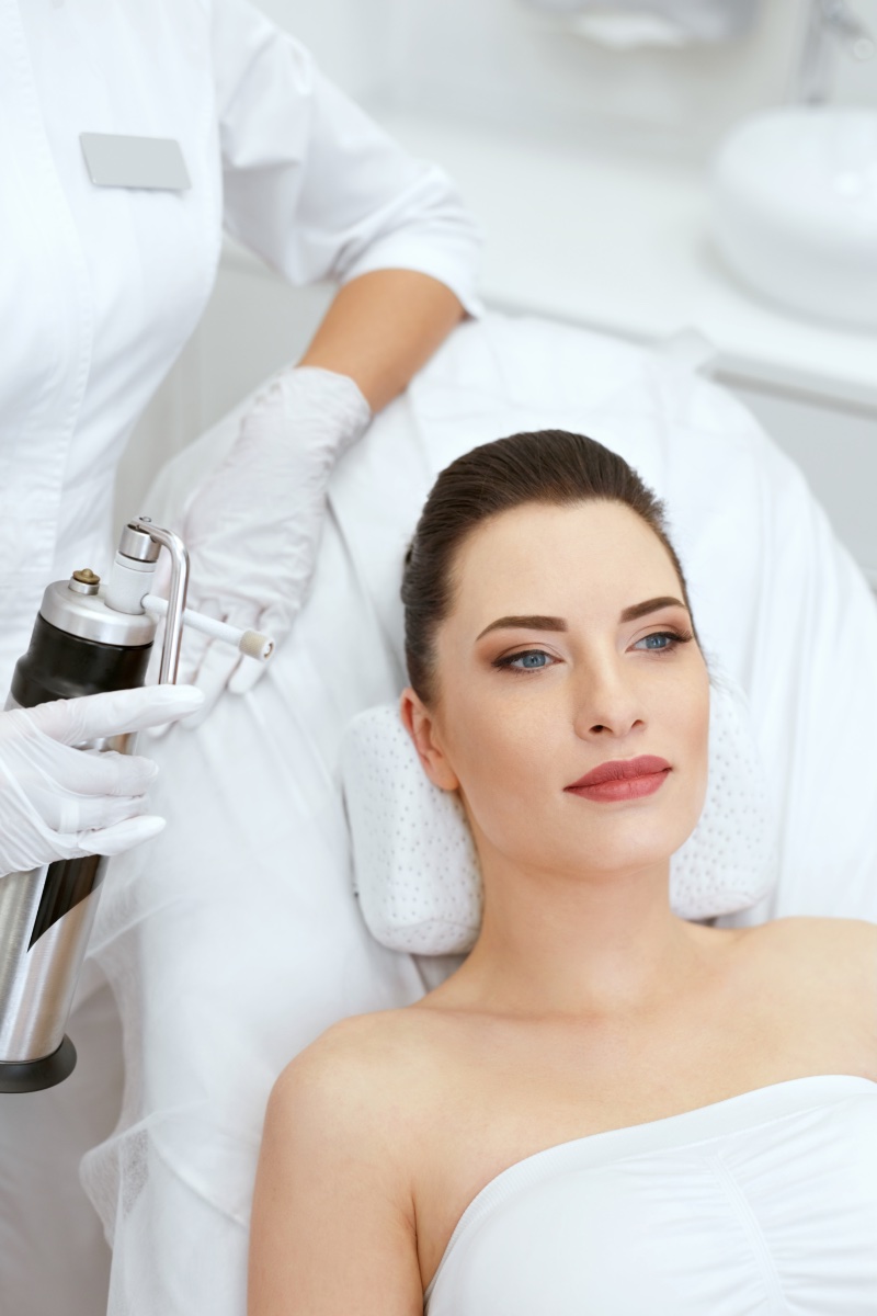 Modern Beauty Treatments Facial Oxygen Cryotherapy