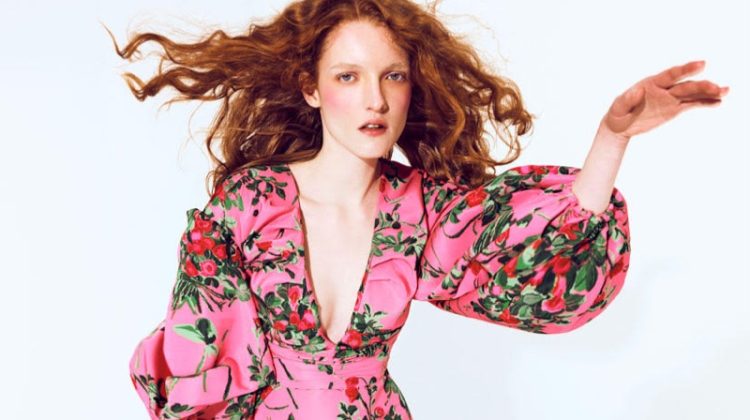 Sophia Friesen Showcases Statement Looks in L’Officiel Baltics