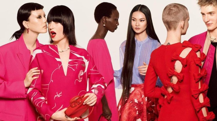 Valentino’s Urban Riviera: Laid-Back Luxury for Pre-Fall 2023