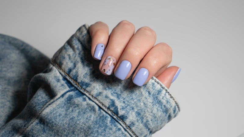 Blue Manicure Glitter Short Nails