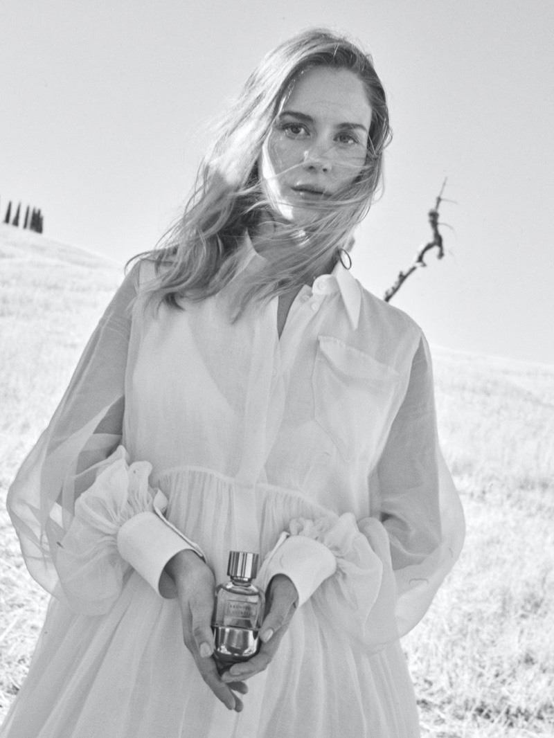 Brunello Cucinelli Parfums Campaign: A Fragrant Journey