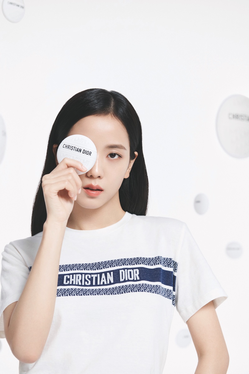 Jisoo shines for Dior