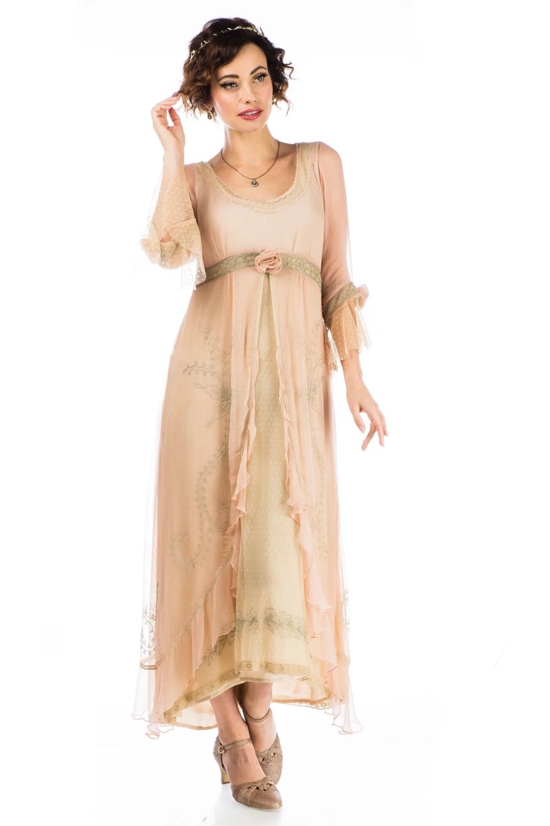 Peach Vintage Dress Idea
