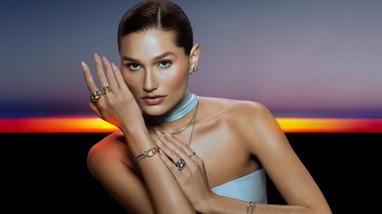 Sasha Meneghel Shines in Life by Vivara’s Galaxy Jewelry