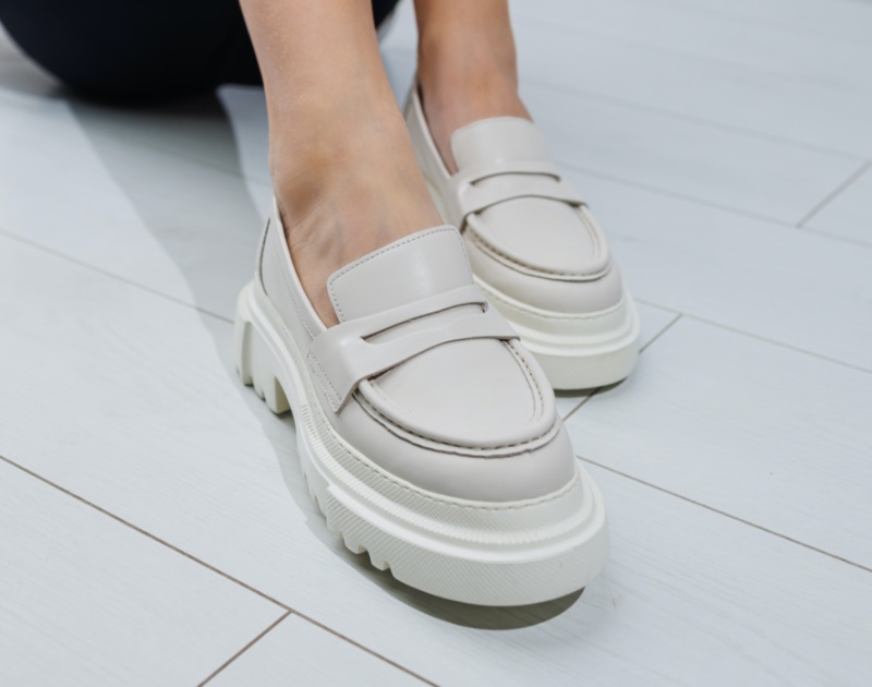 Summer Shoe Trends 2023 Loafers