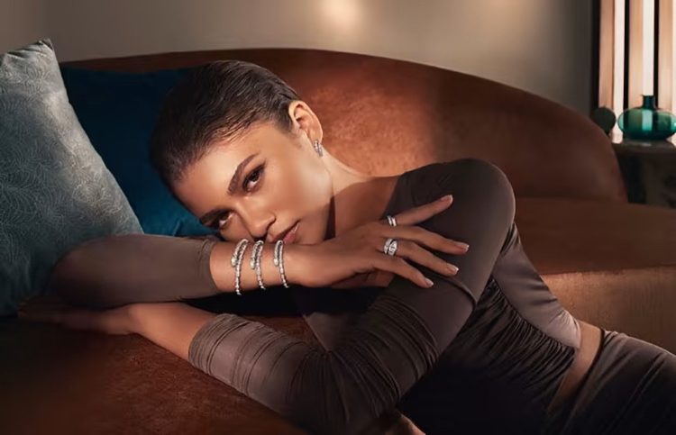 Zendaya Bulgari Serpenti Jewelry 2023