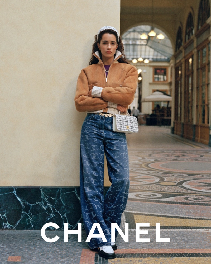 Chanel Jeans Pre-Collection Fall 2023