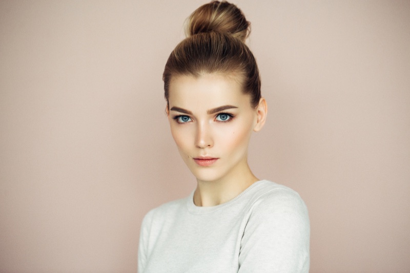 Chic Bun Work Hairstyles