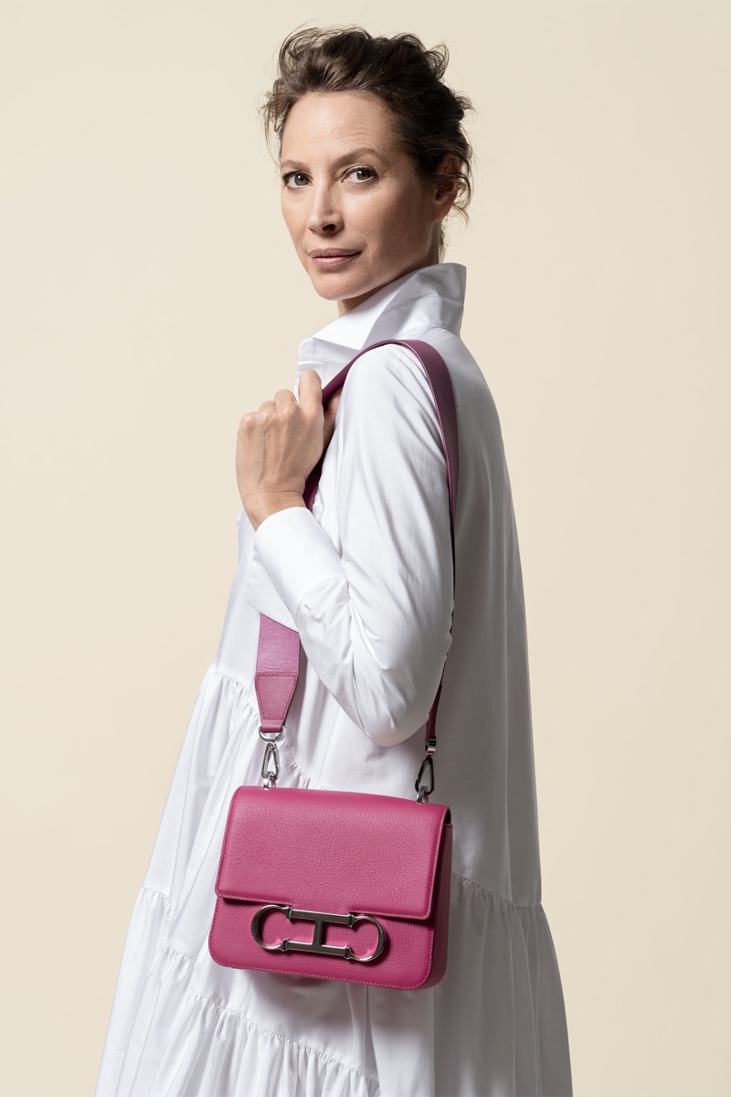 Christy Turlington CH Carolina Herrera Initials Insigia Pink Bag 2023