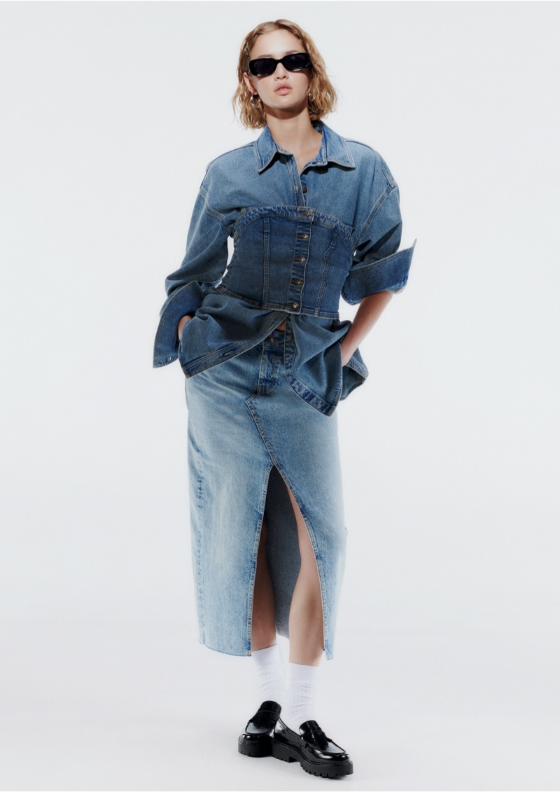 Denim takes the spotlight for H&M Divided's back to school looks.