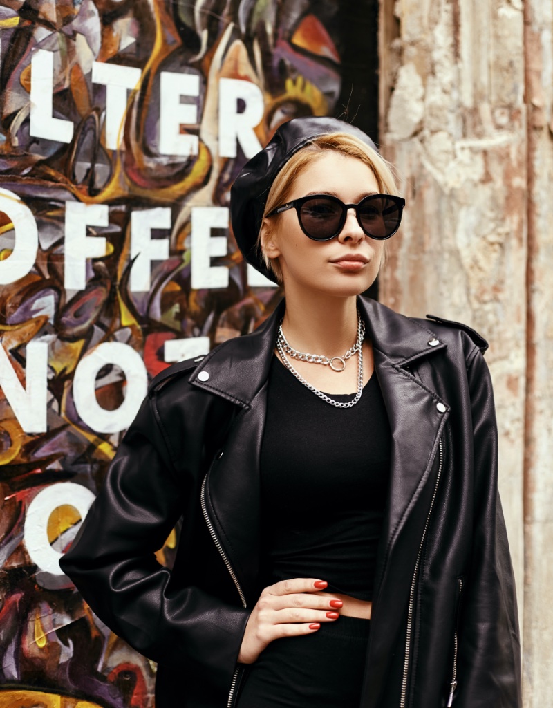 Street Style Woman Beret Leather Jacket Sunglasses