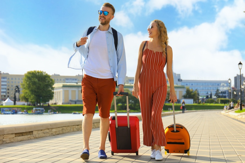 Summer Luggage Couple