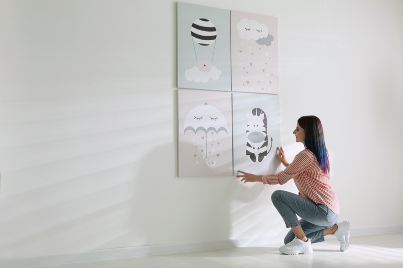 Arranging Childrens Room Wall Art