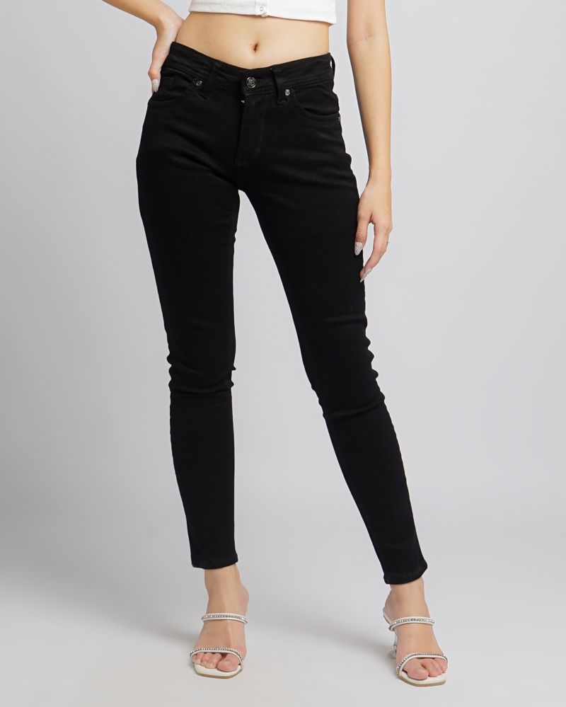 Top 14 Types of Jeans For Women - Jeans Style Guide : FashioNectar