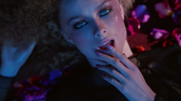 Tom Ford Café Rose Perfume: See the Glamorous Ad