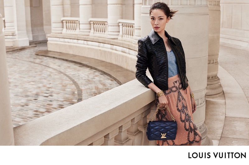 HoYeon, Léa Seydoux Charm with Louis Vuitton Fall 2023 Bags