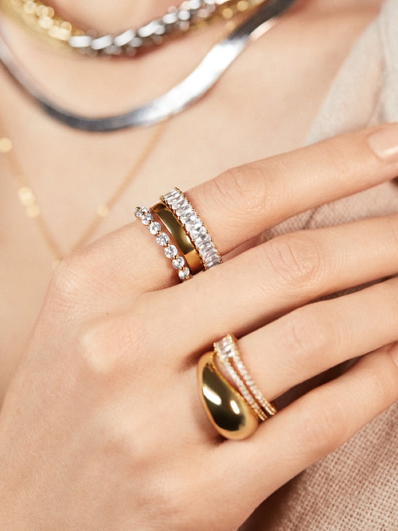 Rings Holiday Baublebar