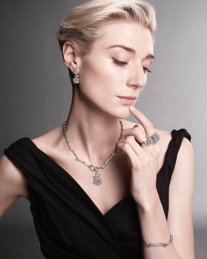 Dior ambassador Elizabeth Debicki shines in La Rose Dior 2023 jewelry campaign.
