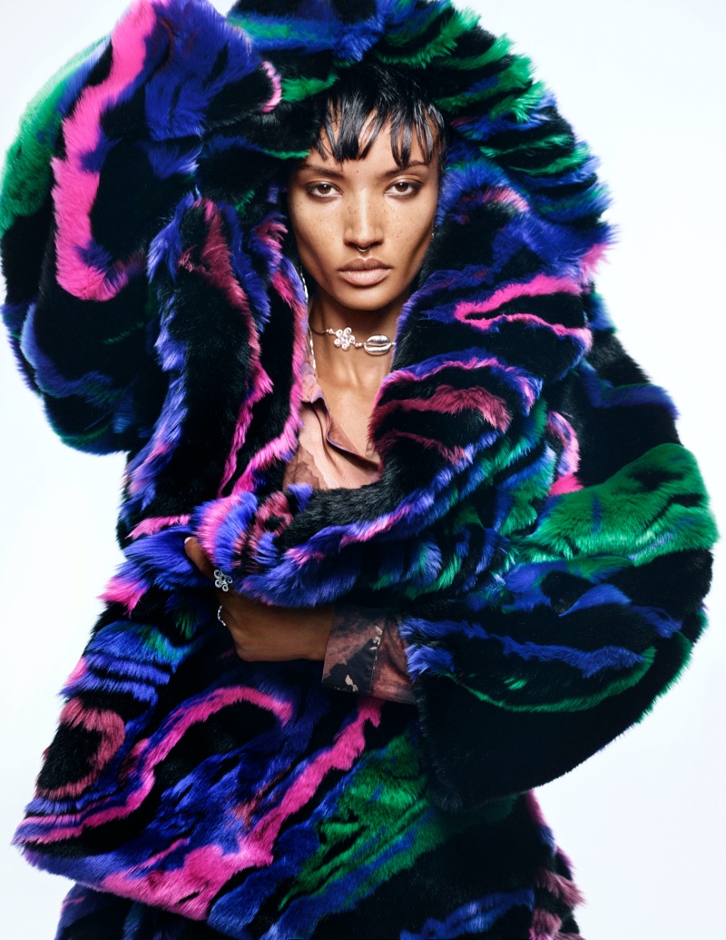 Georgia Palmer models a puffer jacket with wide-leg pants from Desigual for the fall 2023 collection.