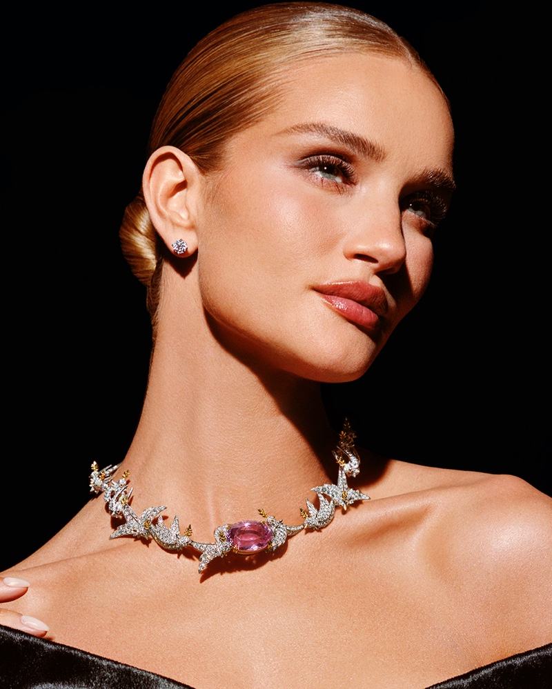 A portrait of grace: Rosie Huntington-Whiteley adorned with a Tiffany & Co. diamond necklace, celebrating the holiday sparkle.