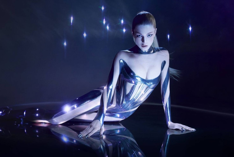 Hunter Schafer Mugler Angel Elixir Perfume Ad