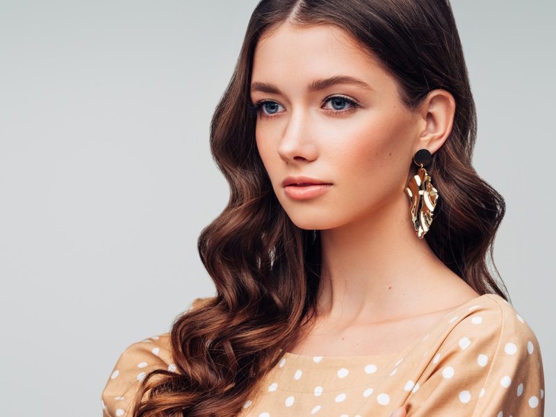 Single Earring Trend