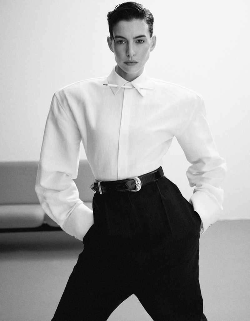 Anne Hathaway poses in Schiaparelli haute couture ensemble.