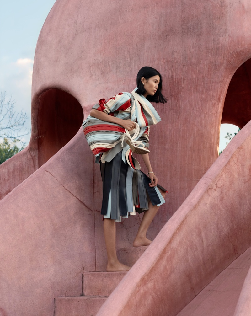 Bottega Veneta's summer 2024 campaign focuses on stripes worn by Haojie Qi.