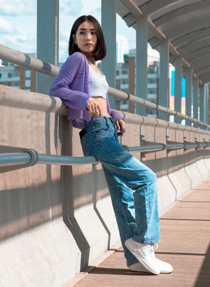 Cardigan Crop Top Outfit