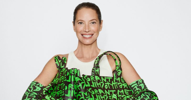 Christy Turlington Marc Jacobs Featured
