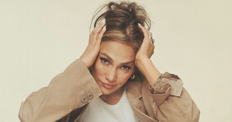 Jennifer-Lopez-Coach-Featured