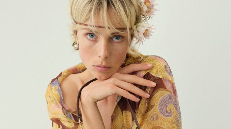 Etro’s Vela Bag Gets the Floral Treatment for New Campaign