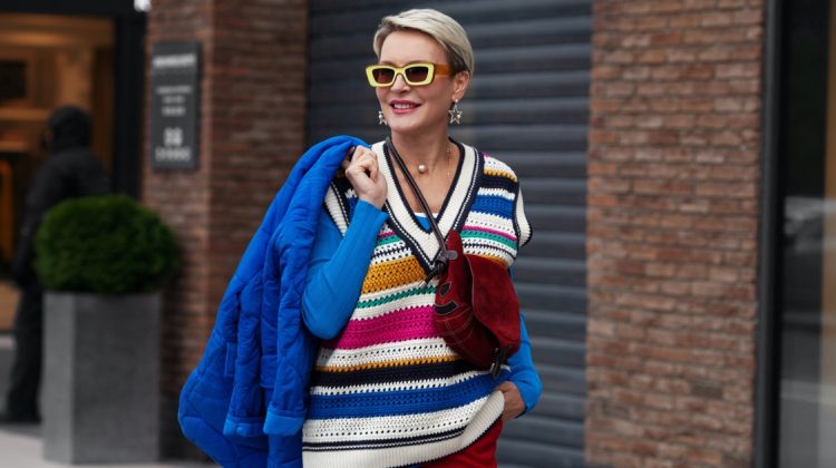 How to Look Younger: Beauty & Style Tips